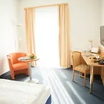 Seltenbacher Hof 3*