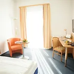Seltenbacher Hof Hotel 3*
