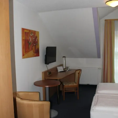 Seltenbacher Hof 3*