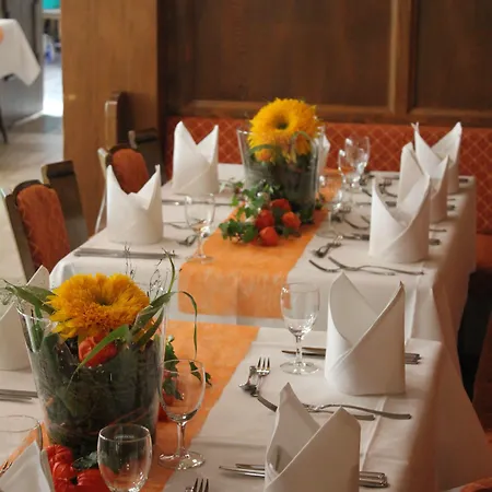 Seltenbacher Hof 3* 투틀링겐