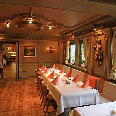 泽尔滕巴彻霍夫酒店 酒店 3*