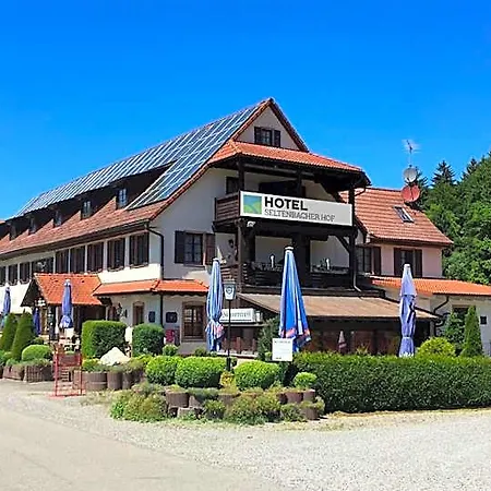 Seltenbacher Hof Hotel 3*
