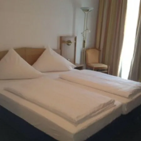 Seltenbacher Hof Hotel 3*