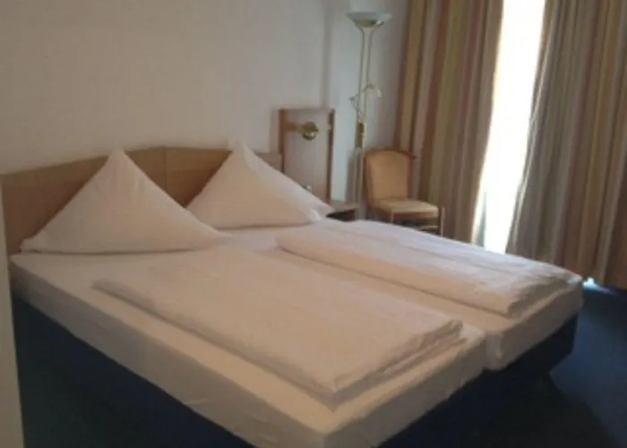 Seltenbacher Hof Hotel 3*