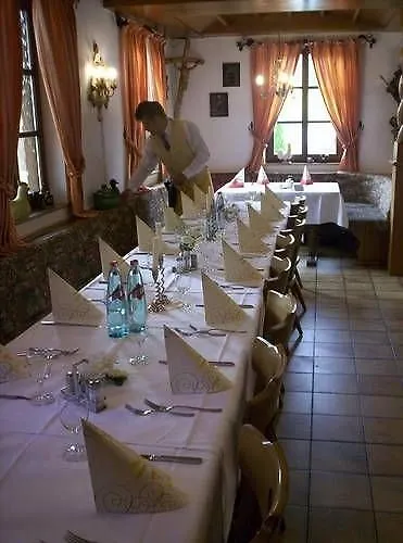 Seltenbacher Hof Hotel 3*
