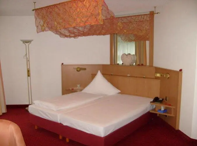 Hotel Seltenbacher Hof 3*